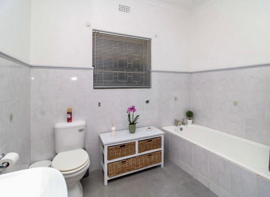 4 Bedroom Property for Sale in Windsor Park Eastern Cape